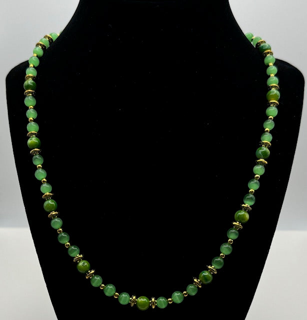 Green Cat Eyed Beaded Necklace
