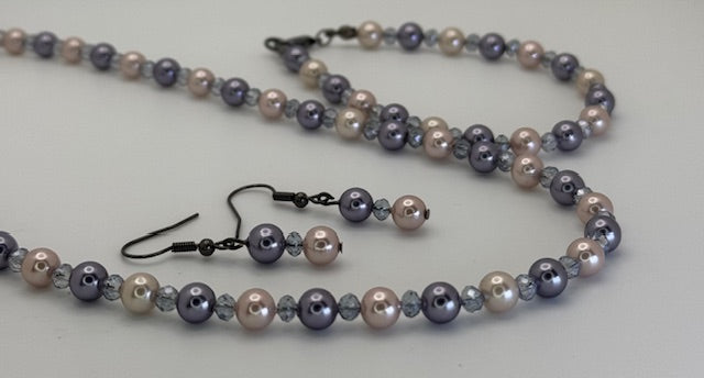 Metallic Grey & Pink Necklace Set