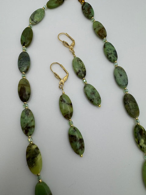 Green Chrysoprase Necklace & Earring Set