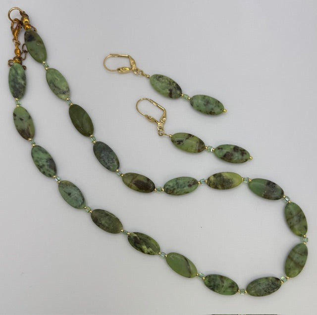 Green Chrysoprase Necklace & Earring Set
