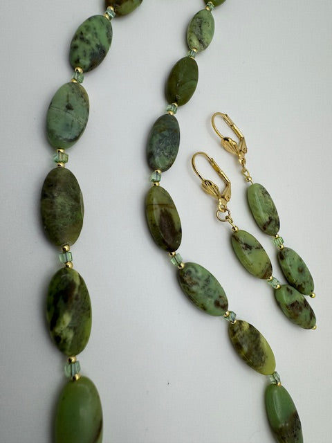 Green Chrysoprase Necklace & Earring Set