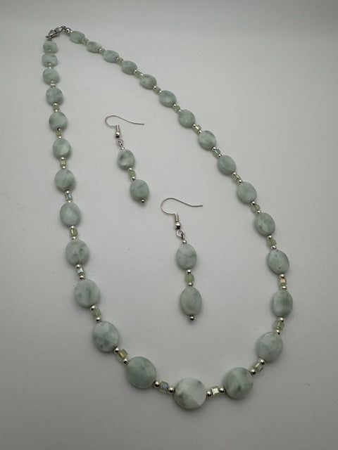 Green Moonstone Necklace & Earring Set