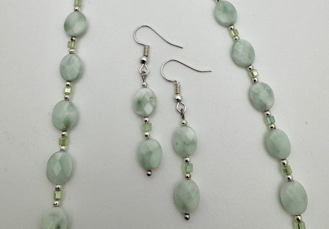 Green Moonstone Necklace & Earring Set