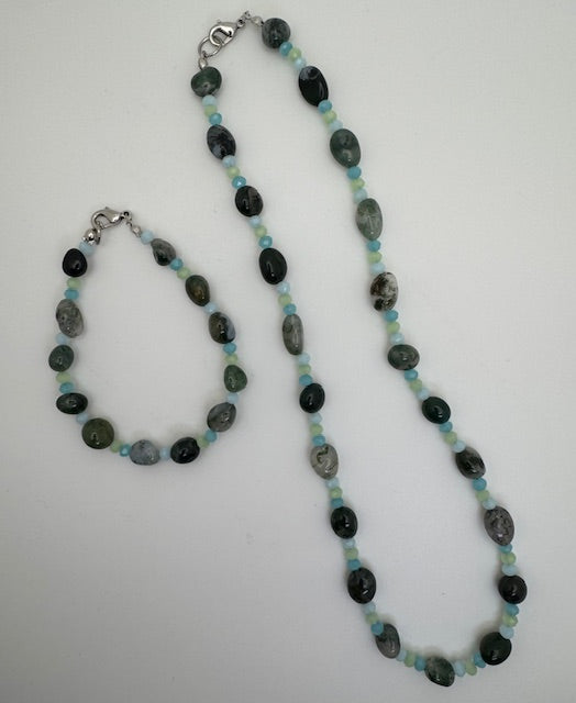 Moss Agate Nugget Necklace Set